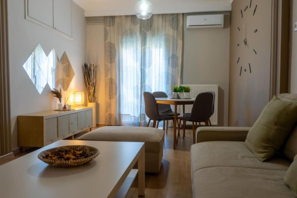Project Leni 239 Apartment Tesalonika Bagian luar foto