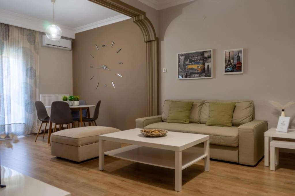 Project Leni 239 Apartment Tesalonika Bagian luar foto